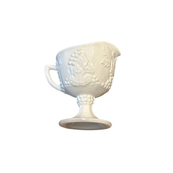 Vintage Indiana Colony Harvest White Milk Glass Creamer 1960-1970 Mid Century - Picture 1 of 5